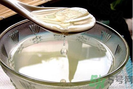 寶寶咳嗽喝大蒜水有用嗎？小孩咳嗽能喝大蒜水嗎？