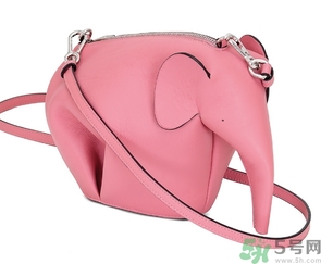 loewe大象包多少錢？loewe大象包官網(wǎng)價(jià)格