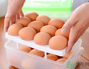 雞蛋可以放冰箱嗎？雞蛋放冰箱能保存多久？