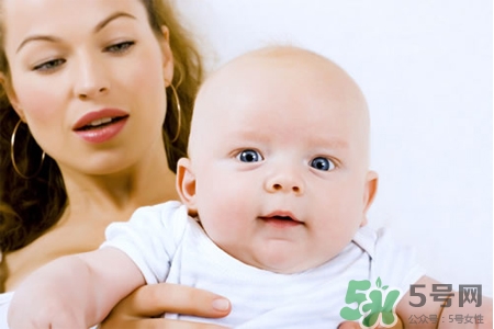 媽媽感冒了還能喂奶嗎？哺乳期感冒了怎么辦？