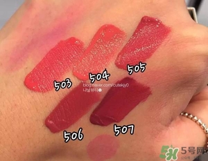 阿瑪尼小胖丁唇釉哪個(gè)色最火？阿瑪尼小胖丁唇釉保留了紅管的哪個(gè)色？