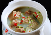 排骨可以和什么一起燉湯？排骨和什么一起燉好吃？