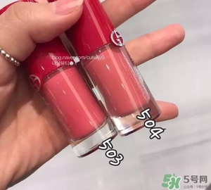 阿瑪尼小胖丁唇釉哪個(gè)色最火？阿瑪尼小胖丁唇釉保留了紅管的哪個(gè)色？