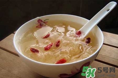 銀耳紅棗湯能天天吃嗎？銀耳紅棗湯每天吃有什么好處？
