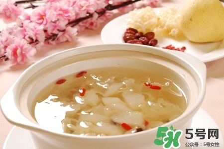 喝銀耳紅棗湯對身體好嗎？長期吃銀耳紅棗湯有什么好處？