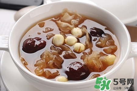 喝銀耳紅棗湯對身體好嗎？長期吃銀耳紅棗湯有什么好處？