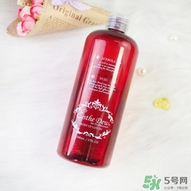 伊詩露化妝水好用嗎？Esthe Dew化妝水怎么樣？