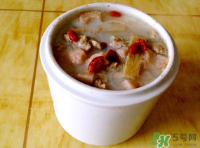 吃完鴨肉可以喝牛奶嗎？鴨肉和牛奶能一起吃嗎？