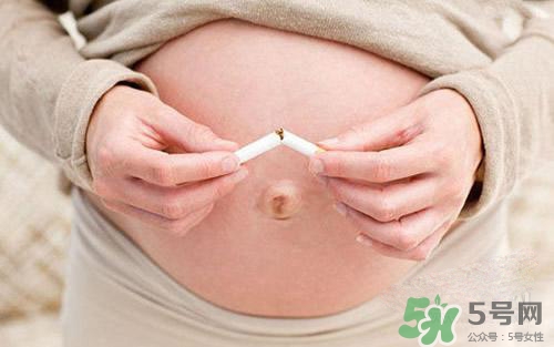 孕婦吸二手煙的危害？孕婦吸二手煙對(duì)寶寶的影響？