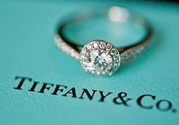 Tiffany和Cartier哪個好？蒂芙尼和卡地亞哪個貴？