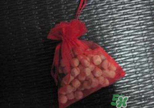 樟腦丸可以用多久？樟腦丸過(guò)期了可以用嗎？