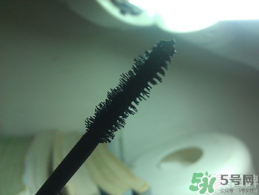 菲詩(shī)小鋪睫毛膏怎么樣？the face shop睫毛膏好用嗎？