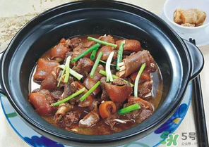 狗肉和什么一起吃最好？狗肉和什么一起燉好吃？