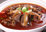 狗肉和什么一起吃最好？狗肉和什么一起燉好吃？