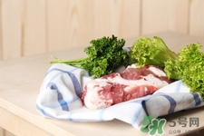冬天沒有冰箱肉可以放幾天？生肉沒有冰箱怎么保存？
