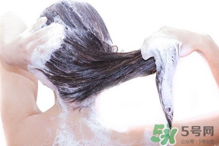 冬天適合用什么洗發(fā)水？冬天用什么洗發(fā)水好？
