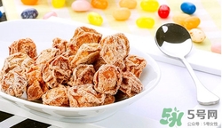 兩歲寶寶可以吃話(huà)梅嗎?寶寶吃話(huà)梅好嗎注意什么
