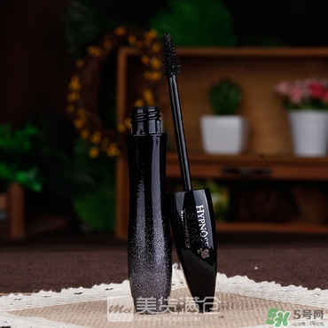 蘭蔻睫毛膏哪款好用？蘭蔻睫毛膏哪款最好用