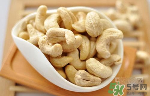 腰果是生吃好還是熟吃好？腰果生吃熟吃哪個更好吃更營養(yǎng)？