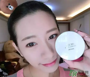 愛敬水光濕粉好用哪？愛敬水光濕粉怎么樣？