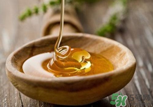 乳腺增生可以喝蜂蜜嗎？乳腺增生喝蜂蜜有用嗎？