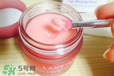 蘭芝唇膜能改善唇紋嗎？蘭芝唇膜能淡化唇色嗎？