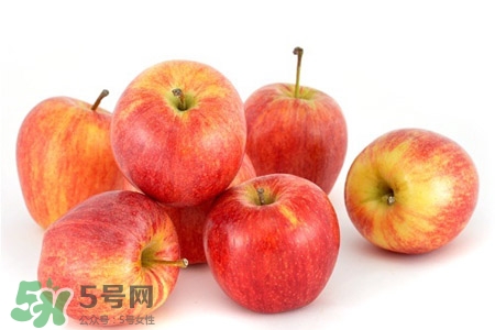 寶寶吃蘋果泥要蒸熟嗎？寶寶吃蘋果泥有什么好處？