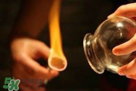拔罐后皮膚發(fā)癢是怎么回事？拔罐后為什么皮膚會(huì)癢？