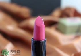 km唇膏孕婦可以用嗎？km唇膏好不好？