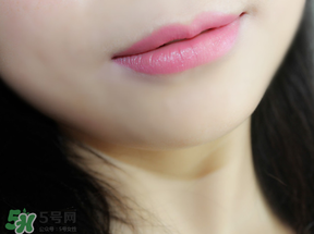 km唇膏孕婦可以用嗎？km唇膏好不好？