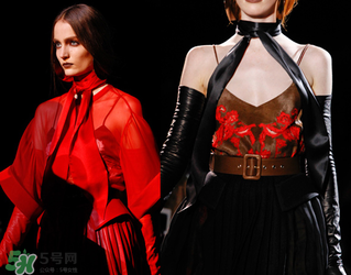 紀(jì)梵希衣服一般多少錢？紀(jì)梵希衣服為什么貴？