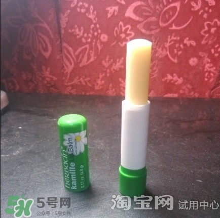 小甘菊唇膏小孩能用嗎？herbacin賀本清小甘菊唇膏小孩可以用嗎？