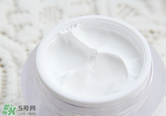 素顏霜會堵塞毛孔嗎？素顏霜會不會堵塞毛孔？