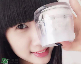 素顏霜會(huì)脫妝嗎？素顏霜會(huì)不會(huì)脫妝？