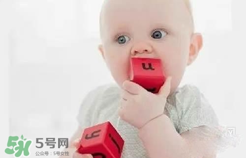 寶寶喜歡撞頭是怎么回事？寶寶喜歡撞頭怎么辦？