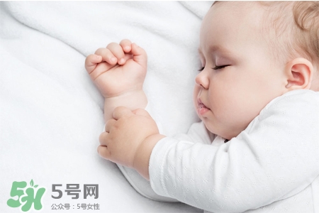 寶寶發(fā)燒怎么按摩？寶寶發(fā)燒按摩穴位有效退燒