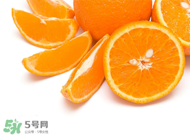 橙子吃多了會怎么樣？橙子吃多了皮膚會變黃嗎？