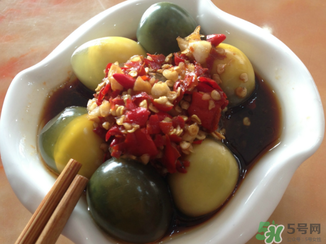 皮蛋一天最多吃幾個(gè)？皮蛋一次能吃幾個(gè)？