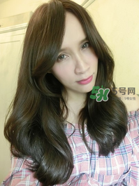 產(chǎn)后怎么護(hù)理頭發(fā)？生寶寶后頭發(fā)怎么護(hù)理
