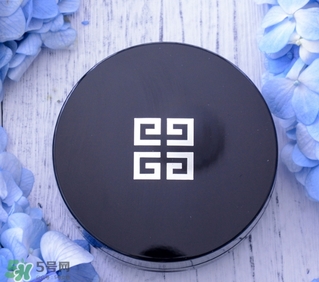 紀(jì)梵希氣墊粉底多少錢？紀(jì)梵希氣墊粉底價格