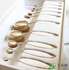 Artis Brush化妝刷怎么樣？全套刷具評測