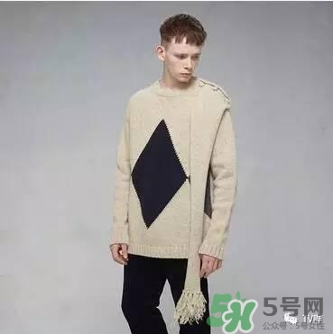 孔劉穿的什么衣服？孔劉衣服同款