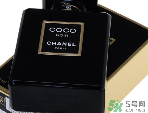 香奈兒黑coco香水和白coco香水哪個好？香奈兒黑可可和白可可選擇