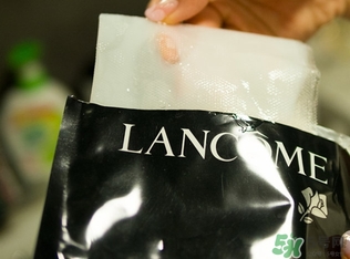 蘭蔻小黑瓶精華面膜怎么用？蘭蔻精華肌底面膜用法