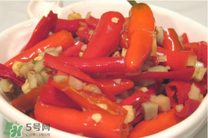 腌辣椒怎么保存時(shí)間長(zhǎng)？腌辣椒可以放冰箱嗎？