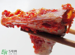 腌魚放什么調(diào)料？腌魚放什么調(diào)料去腥？
