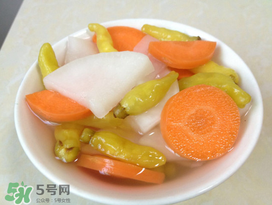 腌蘿卜放多少鹽？腌蘿卜放鹽的比例