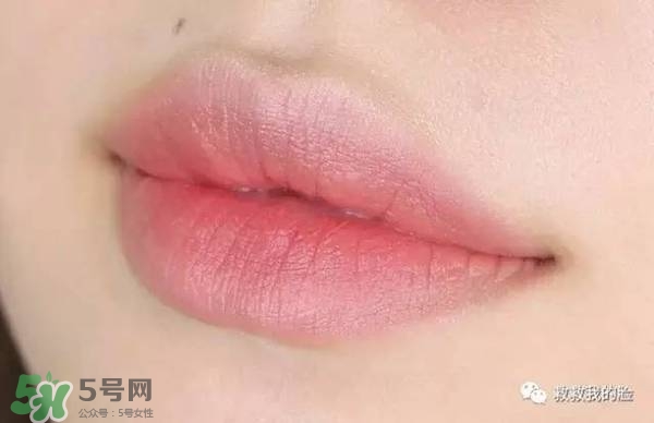 金高銀妝容怎么化？金高銀仿妝