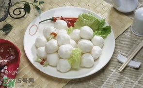 一斤魚(yú)可以做多少魚(yú)丸？一斤魚(yú)可以做幾個(gè)魚(yú)丸？
