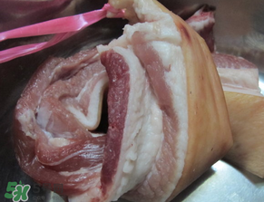 一斤豬肉放多少鹽？腌豬肉放多少鹽？